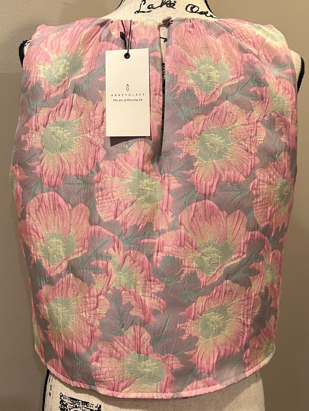 Abbey Glass Sleeveless Crop Top Pink Paradise - Picture 4 of 15